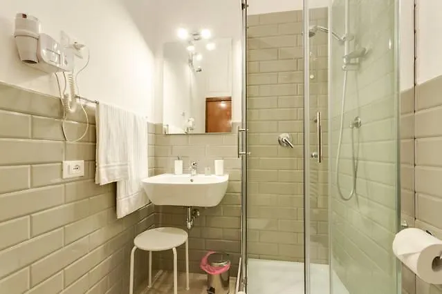 Gallia's 4* Rome